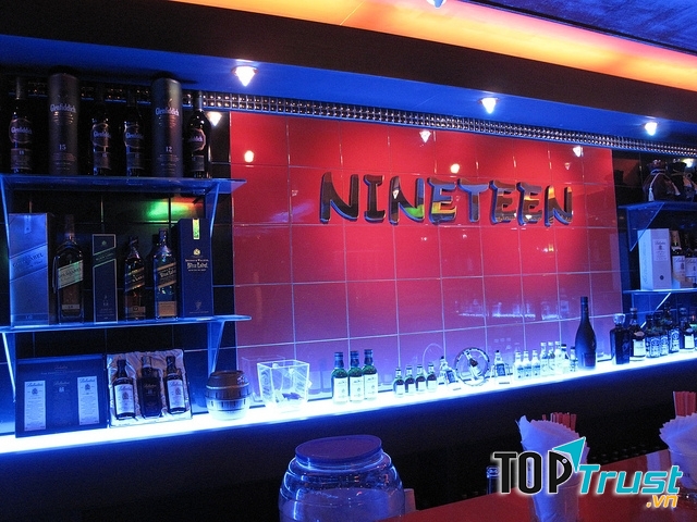 Quán Bar lớn nhất Hà Nội
