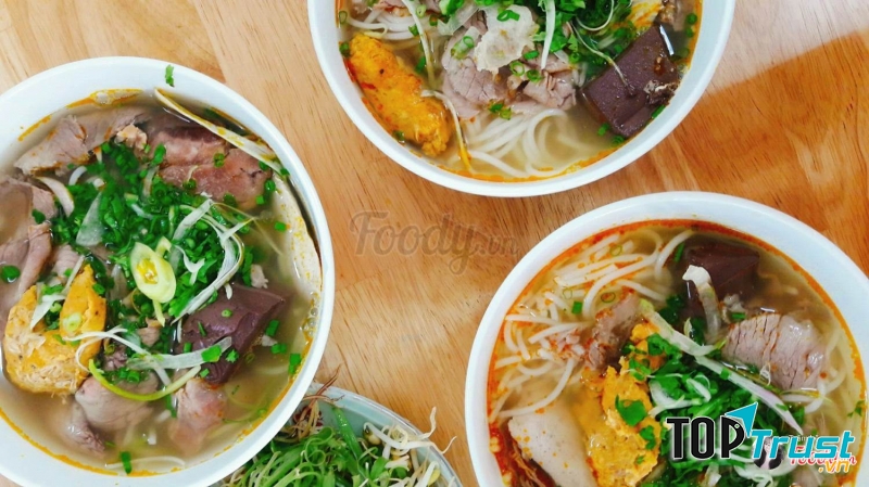Quán bún bò huế ngon nhất Vũng Tàu
