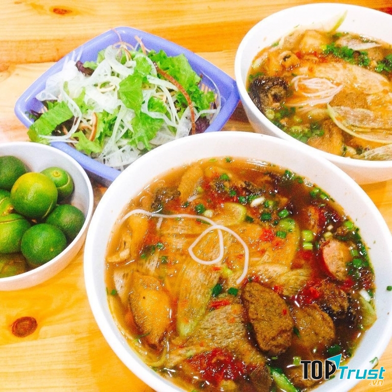 Quán bún cá ngon nhất ở Hà Nội