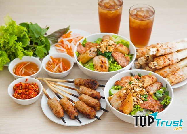 Quán bún thịt nướng ngon nhất tại Sài Gòn