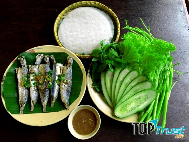 Quán cá nục cuốn bánh tráng ngon nhất Đà Nẵng
