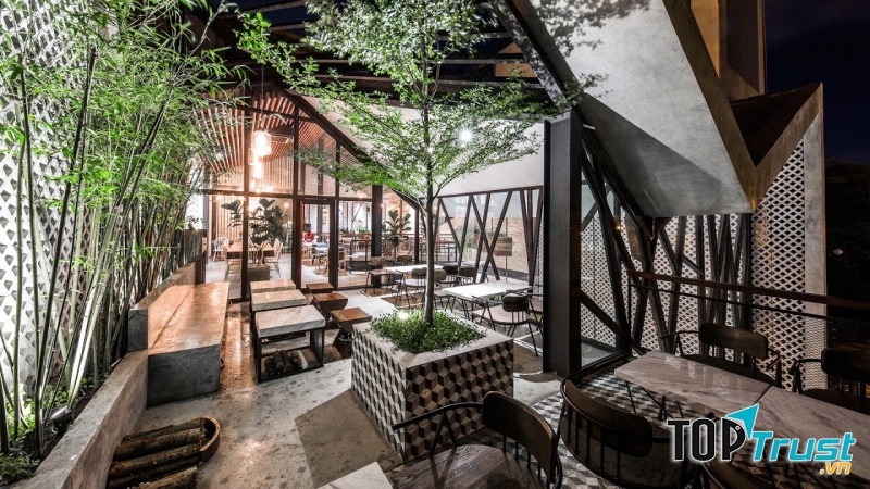 Quán cà phê cho trẻ em thoả thích vui chơi ở Hà Nội