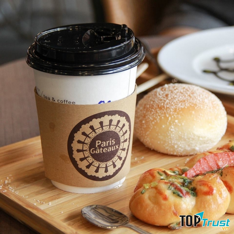 Quán cà phê view đẹp tại phố Giảng Võ - Hà Nội