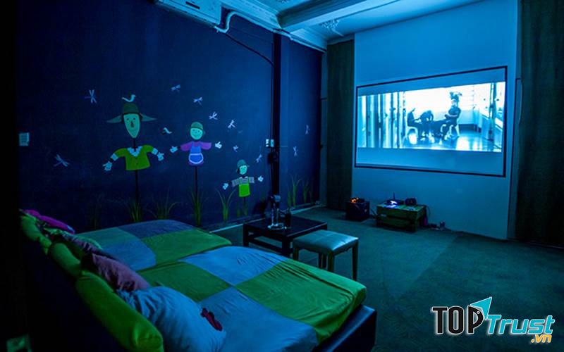 Quán cà phê xem phim nổi tiếng ở TP.HCM