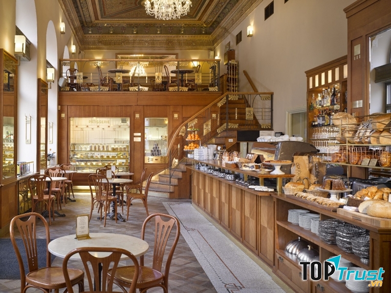 Quán cafe có không gian độc đáo nhất Hà Nội