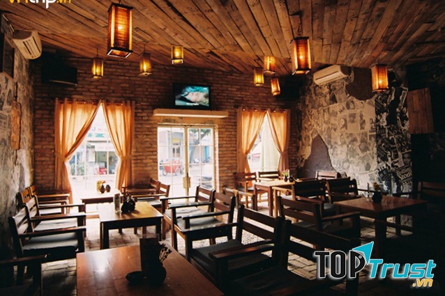 Quán cafe hộp có view đẹp ở Nha Trang