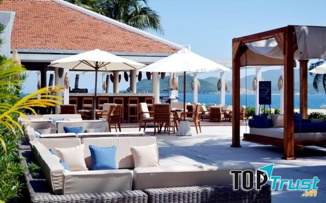 Quán café view biển đẹp nhất Nha Trang