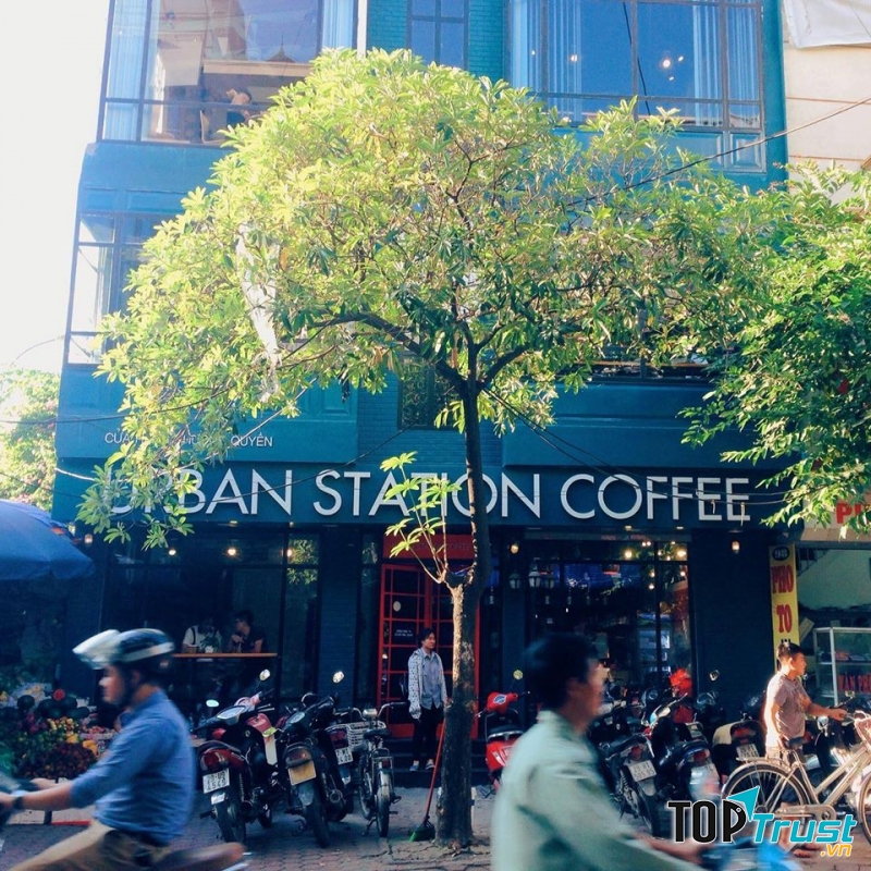 Quán cafe view đẹp nhất Chùa Láng, Hà Nội