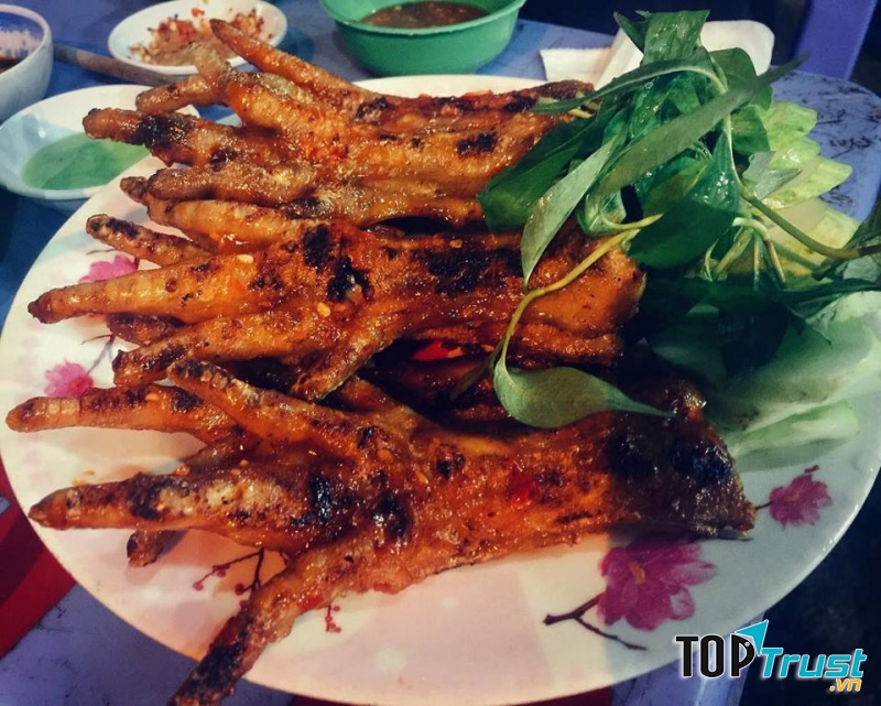 Quán chân gà ngon tại quận Hoàn Kiếm, Hà Nội