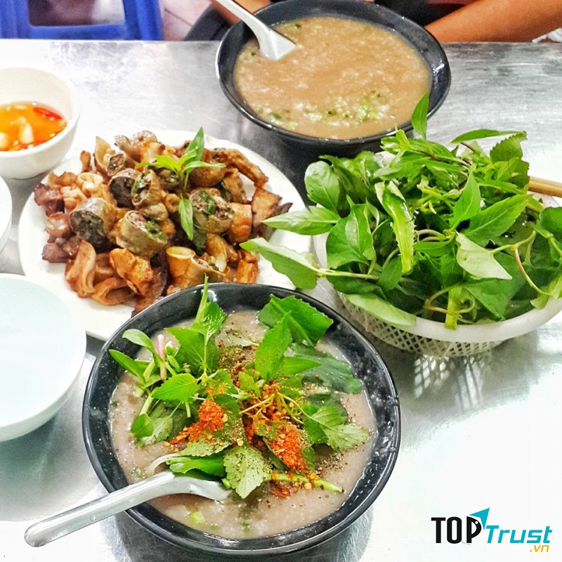 Quán cháo lòng ngon nhất tại Hà Nội