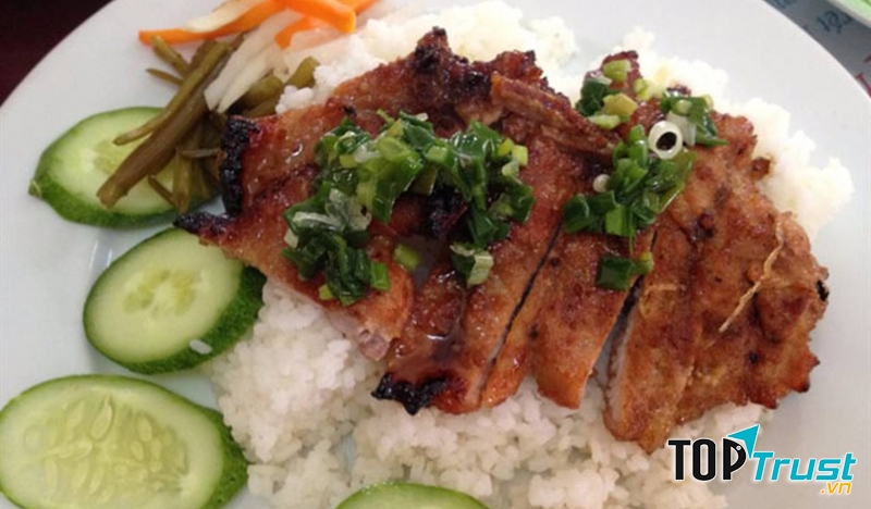 Quán cơm bình dân ngon tại quận Bắc Từ Liêm