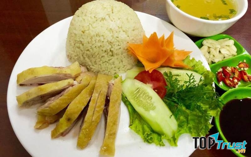 Quán cơm gà nhất định phải ghé qua ở Cần Thơ