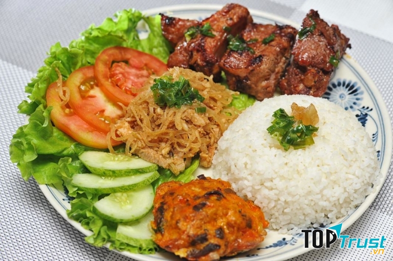 Quán cơm tấm ngon nhất ở Đà Nẵng