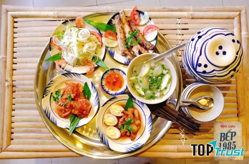 Quán cơm trưa ngon nhất Đà Lạt