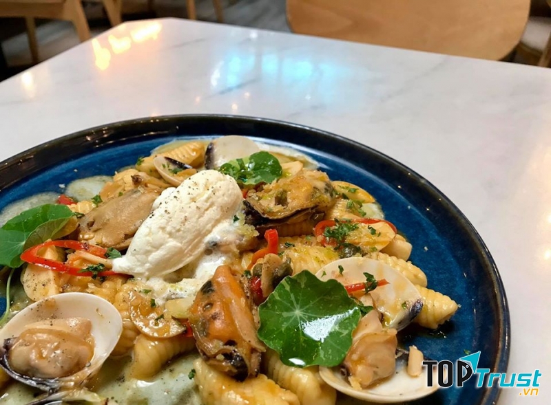 Quán cơm trưa văn phòng ngon nhất tại quận Gò Vấp, TP. HCM