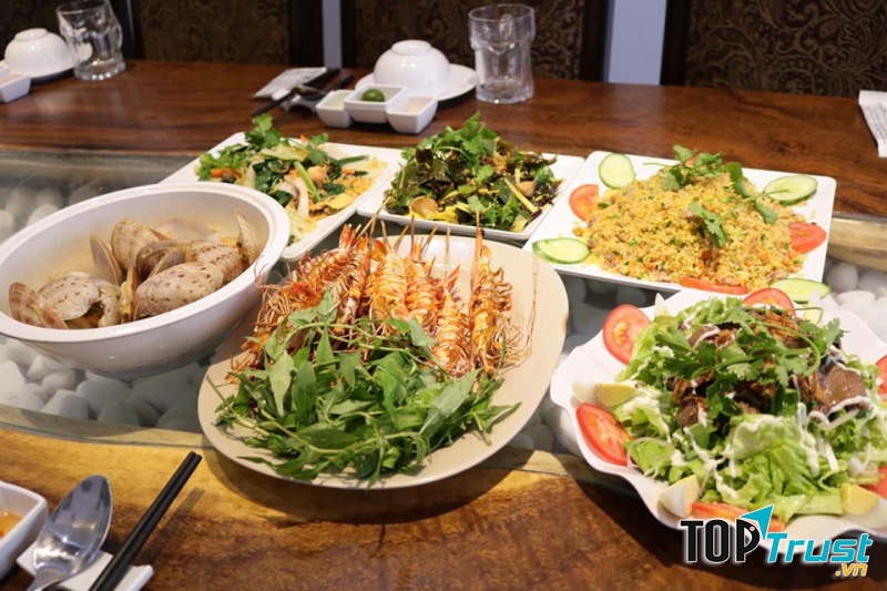 Quán hải sản ngon nhất Bình Phước