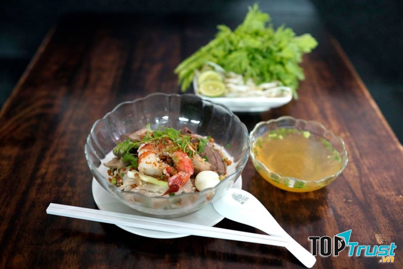 Quán hủ tiếu ngon ở quận 7,TP.HCM