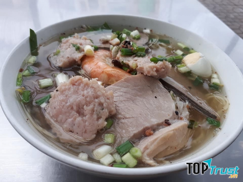 Quán hủ tiếu ngon và chất lượng ở Cần Thơ