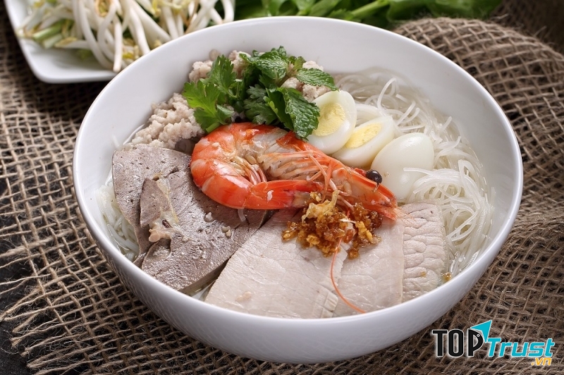 Quán hủ tiếu nổi tiếng nhất Sài Gòn