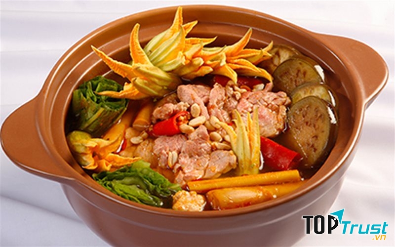 Quán lẩu bò ngon nổi tiếng tại Đà Nẵng