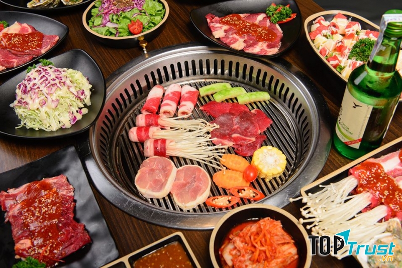 Quán lẩu nướng ngon nhất trên đường Xã Đàn, Hà Nội