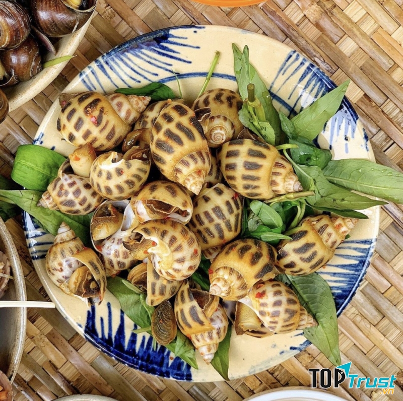Quán ốc ngon nhất quận Đống Đa, Hà Nội