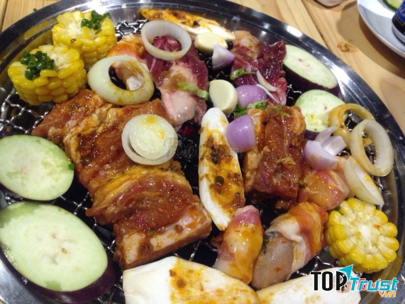 Quán thịt nướng ngon hút khách tại thành phố Hồ Chí Minh