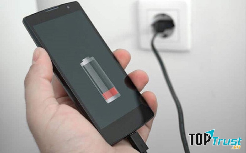 Sai lầm tai hại khi sạc pin smartphone