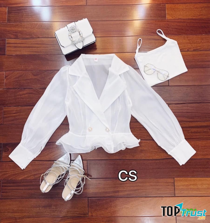 Shop áo quần thời trang được yêu thích nhất đường Đoàn Thị Điểm, TP. Huế