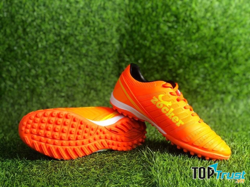 Shop bán giày bóng đá chất lượng nhất tại Hải Dương