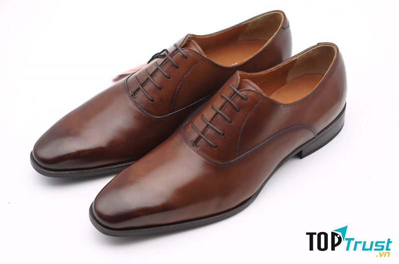 Shop bán giày da thủ công chất lượng và uy tín tại Hồ Chí Minh