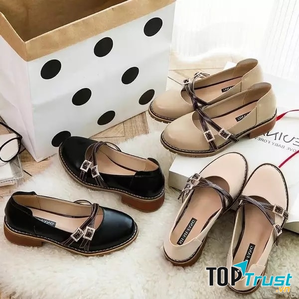 Shop bán giày trên shopee đẹp và uy tín