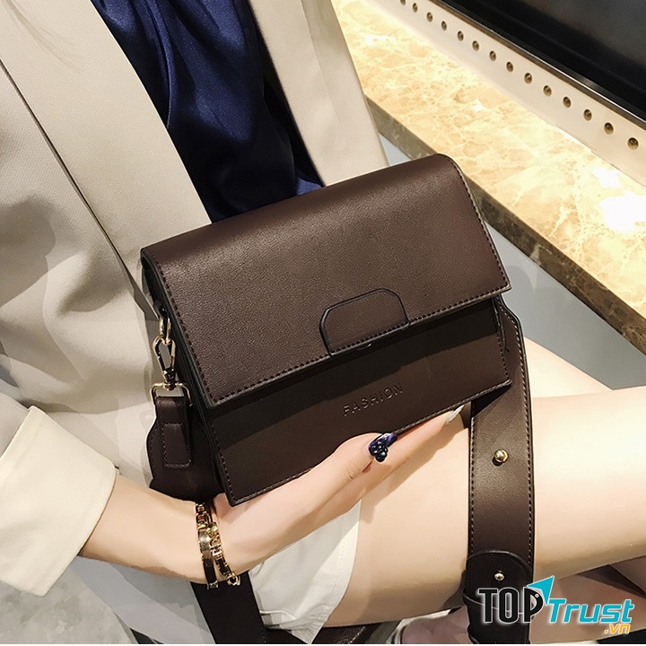 Shop bán túi xách chuẩn phong cách Hàn Quốc tại Hà Nội