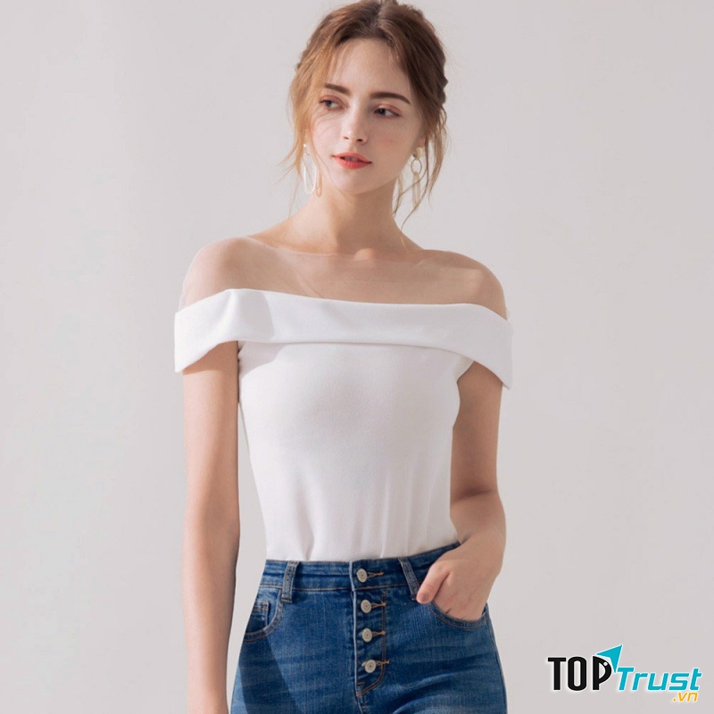 Shop có váy, áo trễ vai phong cách nhất tại TP. HCM