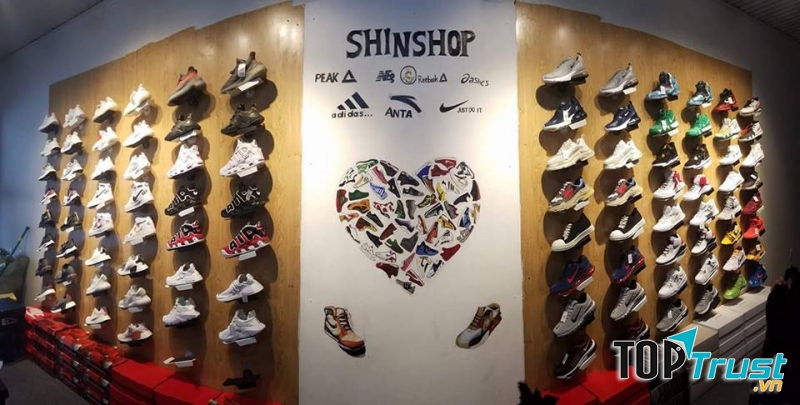 Shop giày thể thao đẹp và chất lượng nhất tại Thái Nguyên