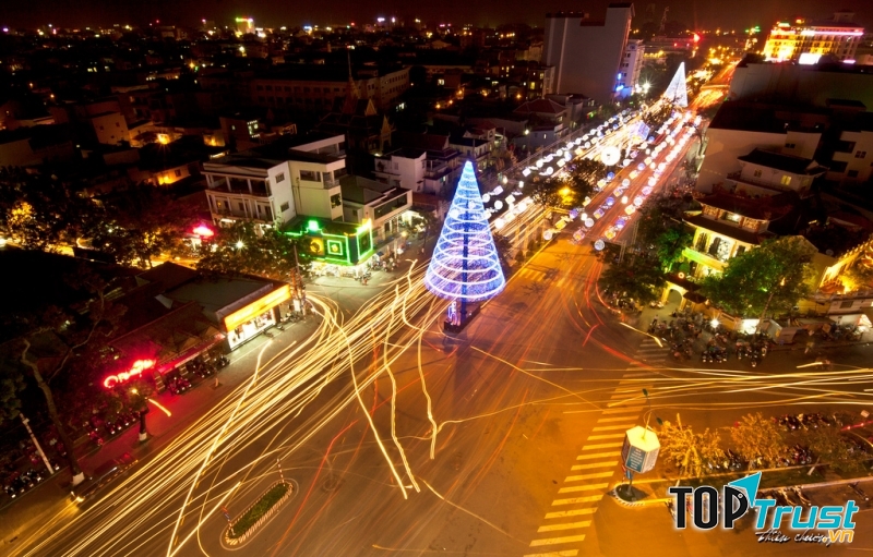 Shop thời trang được yêu thích trên đường Nguyễn Việt Hồng, Cần Thơ