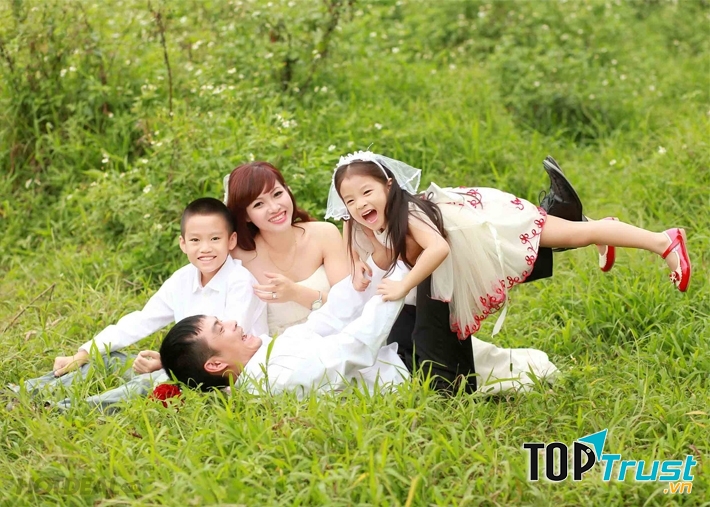 Studio chụp ảnh gia đình đẹp nhất tại Hà Nội