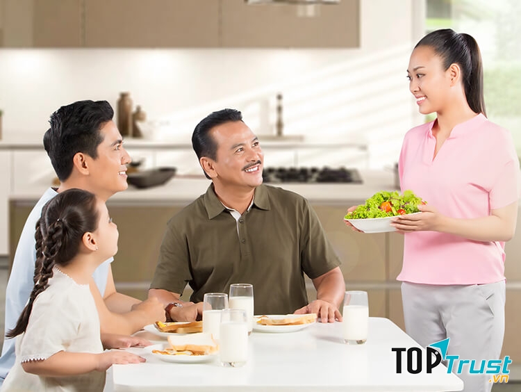 Sữa bột tốt nhất cho người trung niên