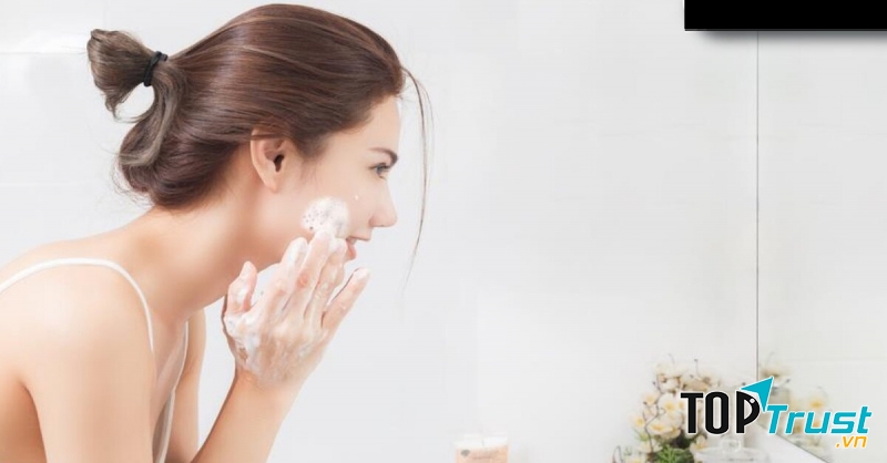 Sữa rửa mặt hữu cơ tốt nhất cho phái đẹp