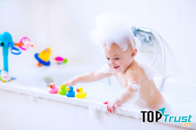 Sữa tắm chống cảm tốt nhất cho bé