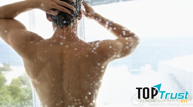 Sữa tắm trị mụn lưng cho nam hiệu quả nhất