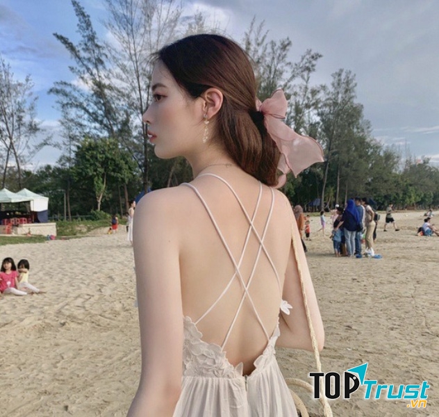 Sữa tắm trị mụn lưng hiệu quả nhất cho chị em