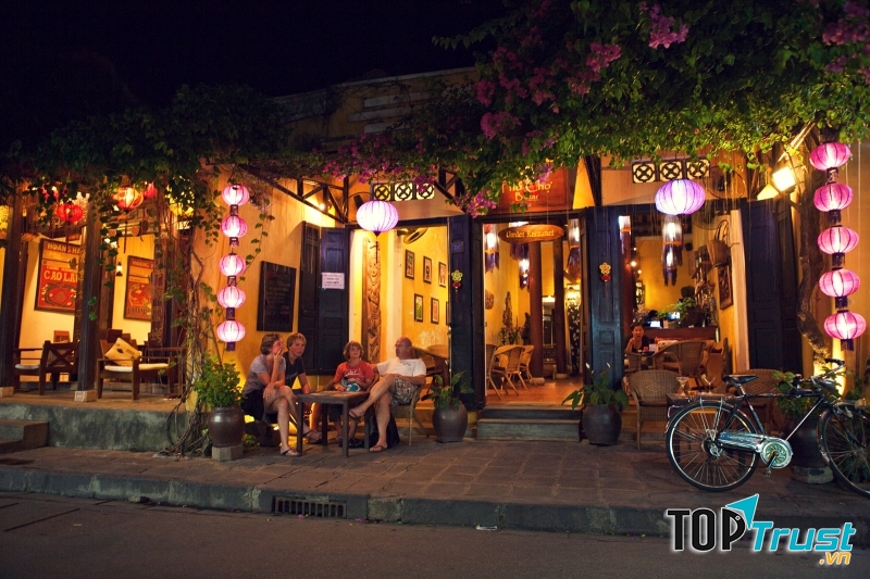 Thị trấn nhỏ đẹp bình yên nổi tiếng nhất thế giới