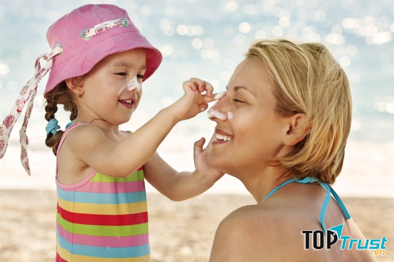 Thói quen xấu dễ gây ra nếp nhăn cho da phụ nữ nên biết