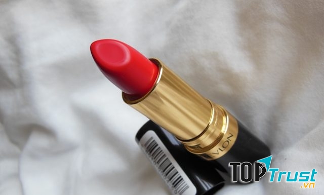 Thỏi son đỏ giá bình dân bán chạy nhất