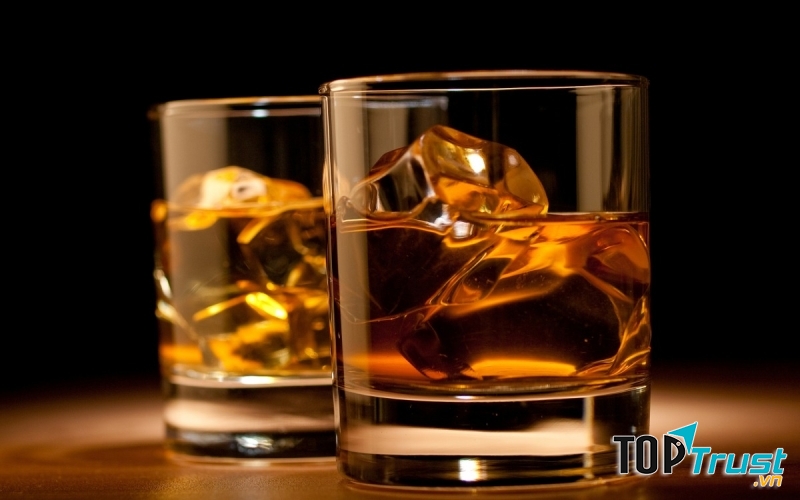 Thực phẩm không tốt cho người bị huyết áp cao