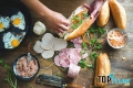 Tiệm bánh mì Việt ngon nức tiếng hút khách Tây