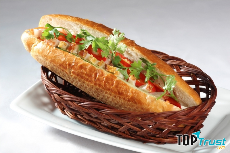 Tiệm bánh mì ngon có tiếng ở TP. Hồ Chí Minh
