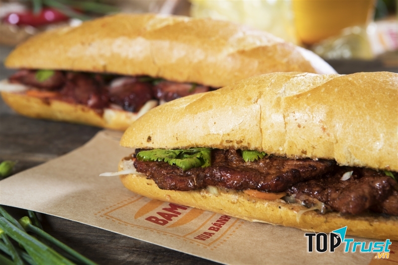 Tiệm bánh mì ổ ngon và rẻ nổi tiếng tại Hà Nội