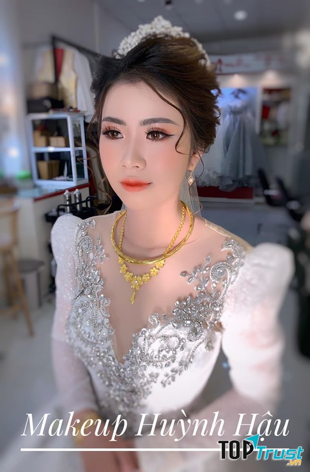 Tiệm trang điểm cô dâu đẹp nhất Bạc Liêu
